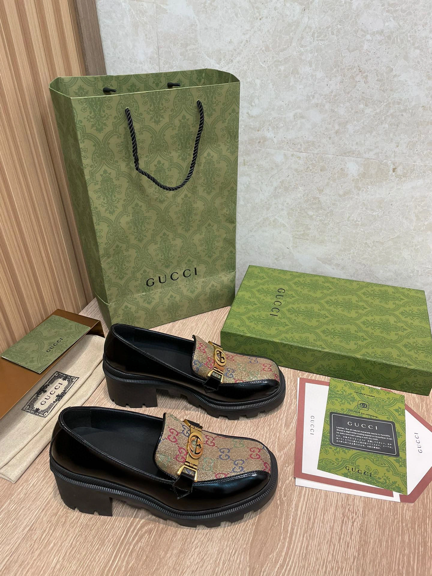 coco- heel height ：5.5cm， Calfskin item:B-X158J2315